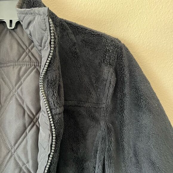 Weatherproof Reversible Quilted / Faux Fur Jacket - Picture 3 of 8